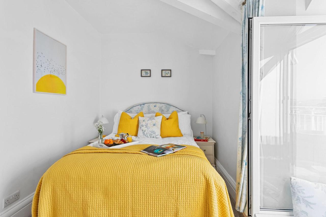 Wellswood Apartment - Sunny Apartment With Stunning Sea Views And Private Balcony Torquay Exterior foto